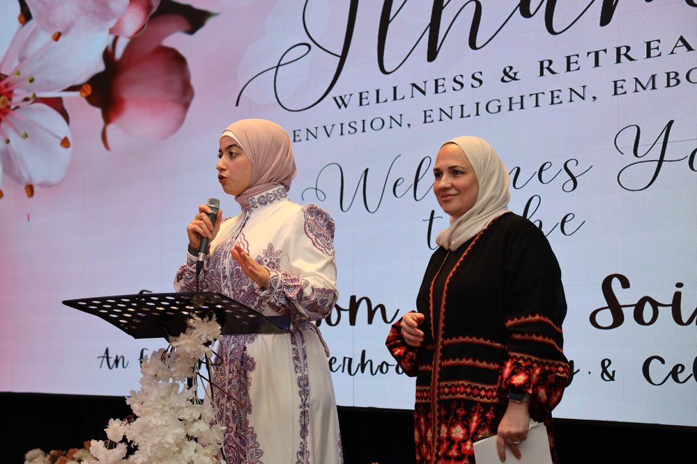 Sisterhood on stage, Cherry Blossom Eid